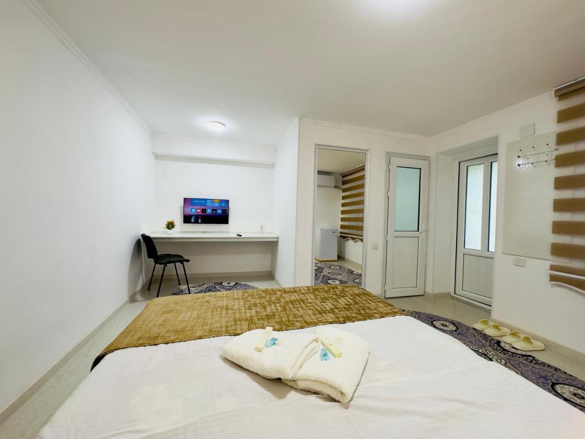 Abs Guest House Osch Exterior foto